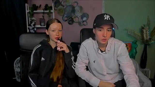 khloebeauty online show from October 4, 2025, 7:12 pm