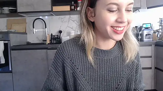 Snapshot of L_Sofia chatting on February 11, 2026, 9:36 am L Sofia online show from February 11, 2026, 9:36 am