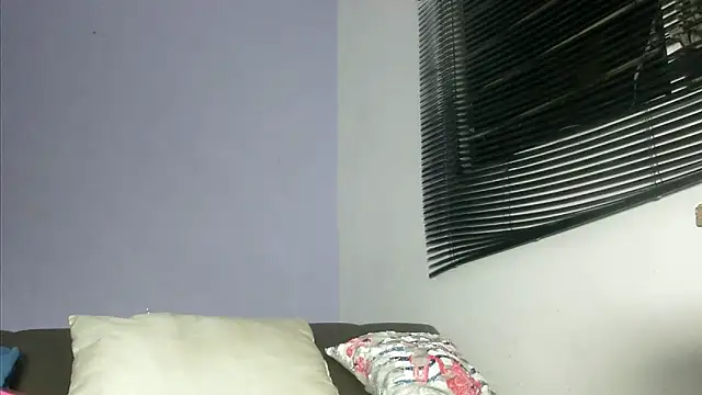 mishel hott online show from November 8, 2025, 8:51 pm