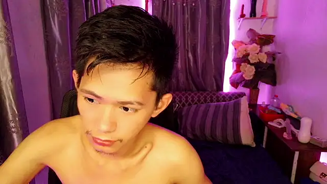 Snapshot of Skinny_CumLoader69 chatting on February 3, 2026, 7:08 pm Skinny CumLoader69 online show from February 3, 2026, 7:08 pm