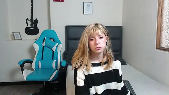 Amnesia  online show from October 15, 2025, 5:57 pm