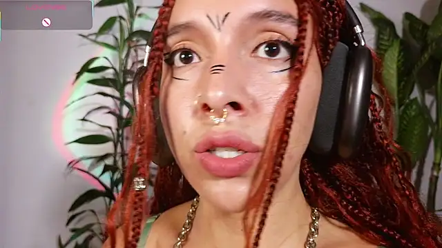 bri von dhara   online show from April 2, 2026, 9:56 pm