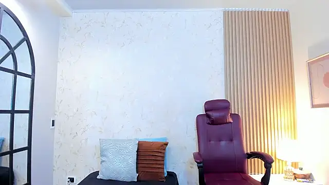 aliceandsia online show from February 2, 2026, 7:34 pm