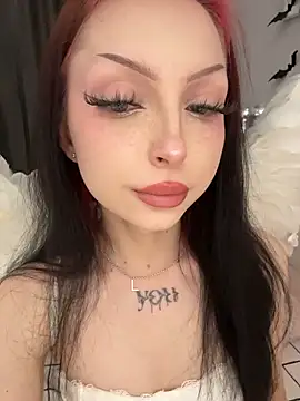 Snapshot of Lina_Thornton_ chatting on October 31, 2025, 10:55 pm Lina Thornton online show from October 31, 2025, 10:55 pm