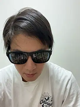 erokami36 online show from September 13, 2025, 2:39 pm