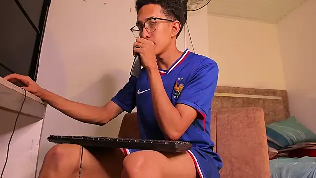 Cj davis  online show from October 5, 2025, 4:33 am