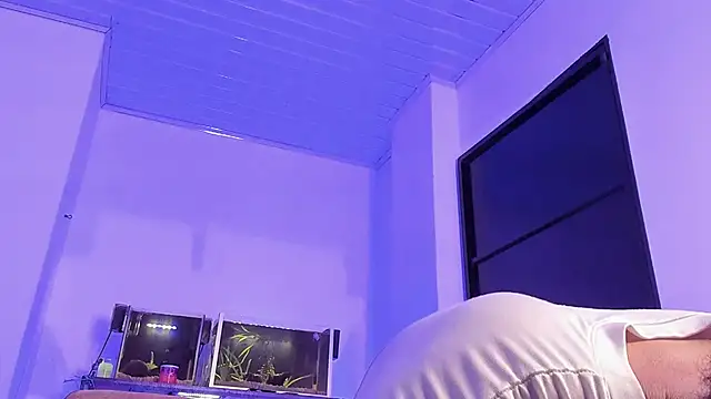 Cj davis  online show from December 2, 2025, 1:33 am