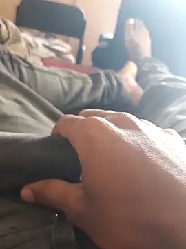 Snapshot of Hidden_African_Fruit chatting on February 16, 2026, 11:06 am Hidden African Fruit online show from February 16, 2026, 11:06 am