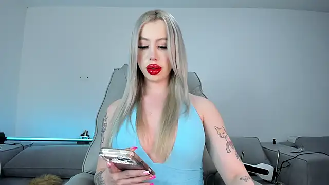 Sweet Soffi online show from May 23, 2026, 3:01 am