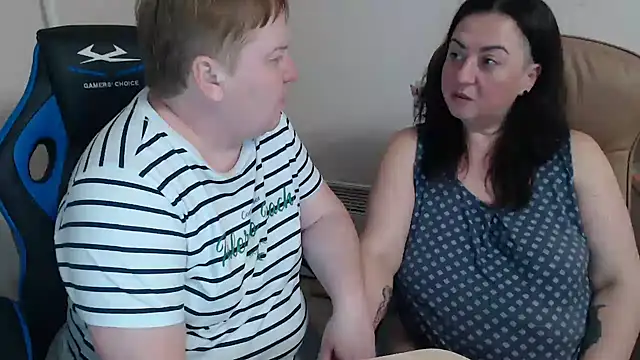 Bertie Adeline online show from November 23, 2025, 9:25 pm