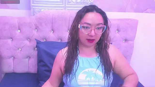 leyla smithh online show from October 22, 2025, 12:27 pm