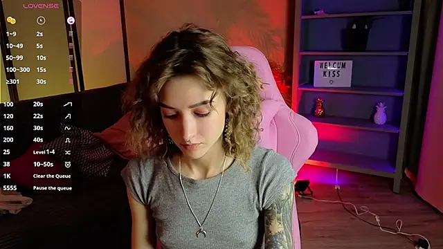 Snapshot of __grace__ chatting on September 11, 2025, 10:26 am grace online show from September 11, 2025, 10:26 am