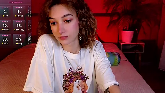 Snapshot of __grace__ chatting on September 17, 2025, 10:28 am grace online show from September 17, 2025, 10:28 am