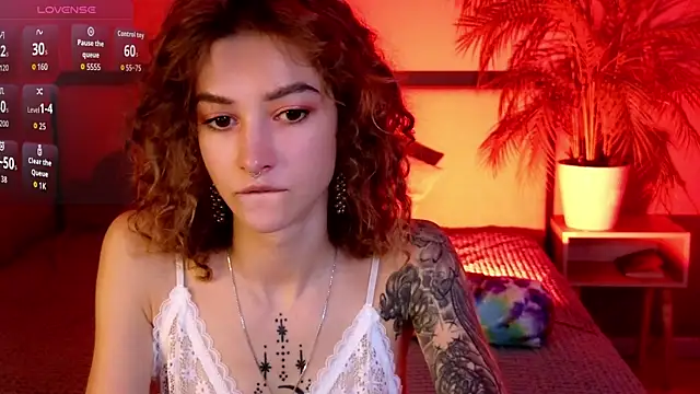 Snapshot of __grace__ chatting on September 20, 2025, 10:05 am grace online show from September 20, 2025, 10:05 am