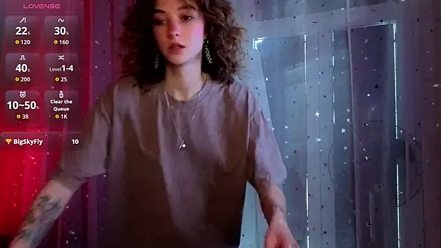 Snapshot of __grace__ chatting on October 7, 2025, 10:56 am grace online show from October 7, 2025, 10:56 am