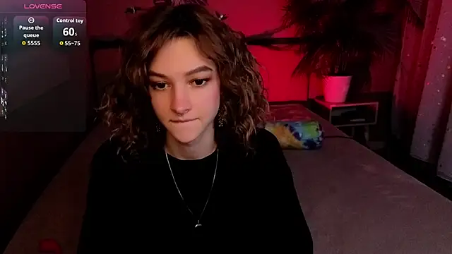 Snapshot of __grace__ chatting on October 28, 2025, 10:41 am grace online show from October 28, 2025, 10:41 am