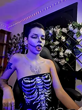 AnnyKitty  online show from October 22, 2025, 6:57 am