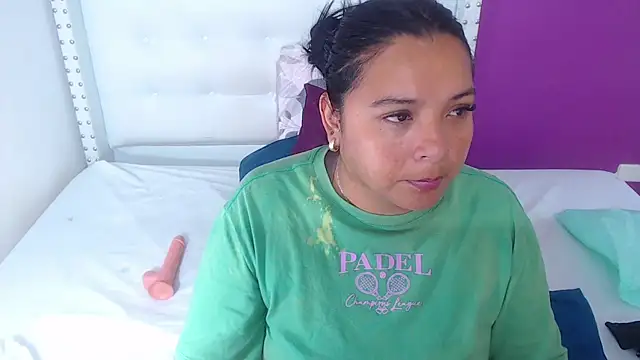 fat naughtyass online show from January 14, 2026, 2:01 pm