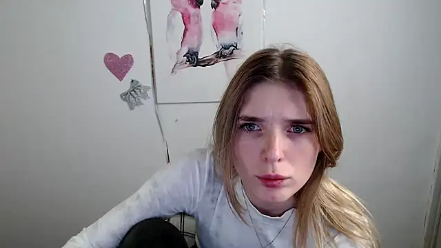 JuiceLips   online show from January 13, 2026, 2:55 pm