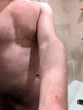 Snapshot of girthyspencer chatting on February 21, 2026, 5:36 pm girthyspencer online show from February 21, 2026, 5:36 pm