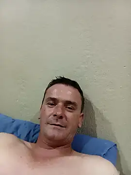 Snapshot of Rudie1 chatting on November 5, 2025, 7:14 pm Rudie1 online show from November 5, 2025, 7:14 pm