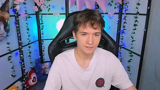 Ethan Rivers online show from September 13, 2025, 5:51 am