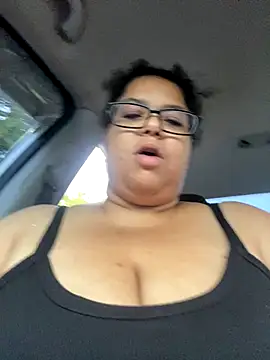 wishuhope4 online show from October 13, 2025, 1:33 pm