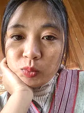 Angela-babyxx online show from November 6, 2025, 2:34 am