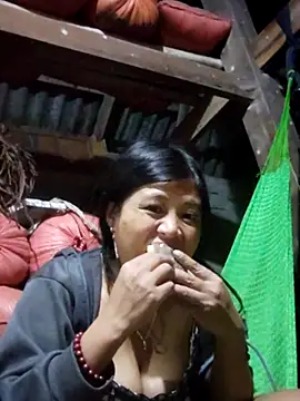 Angela-babyxx online show from November 8, 2025, 12:38 pm