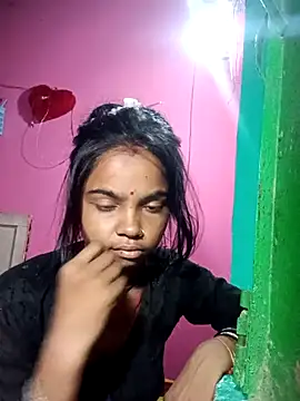 Snapshot of HotPiya439 chatting on October 4, 2025, 11:47 pm HotPiya439 online show from October 4, 2025, 11:47 pm