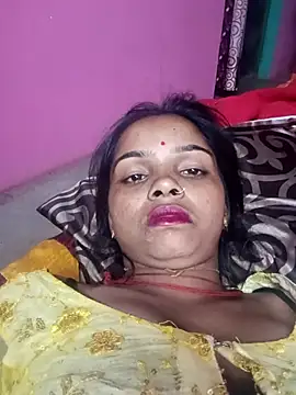 Snapshot of HotPiya439 chatting on October 19, 2025, 4:29 pm HotPiya439 online show from October 19, 2025, 4:29 pm