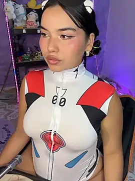 Snapshot of Lillykinky5 chatting on September 28, 2025, 2:17 am Lillykinky5 online show from September 28, 2025, 2:17 am