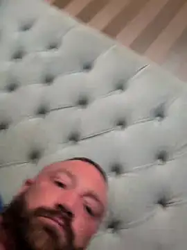 Snapshot of imherewhenneeded chatting on November 25, 2025, 5:29 am imherewhenneeded online show from November 25, 2025, 5:29 am