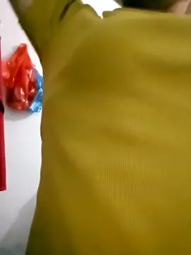 Snapshot of Dam-Lissa chatting on September 29, 2025, 12:21 pm Dam-Lissa online show from September 29, 2025, 12:21 pm