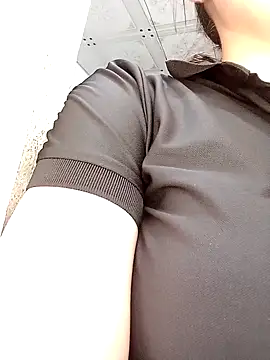 Snapshot of Dam-Lissa chatting on October 20, 2025, 1:50 am Dam-Lissa online show from October 20, 2025, 1:50 am