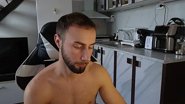 Snapshot of RyanStorm_ chatting on October 23, 2025, 10:58 am RyanStorm online show from October 23, 2025, 10:58 am