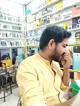 avi007p online show from November 27, 2025, 9:44 am