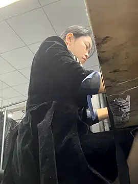 DHJM168 online show from November 25, 2025, 12:10 am