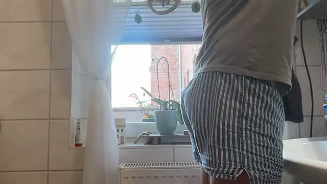 RioBlaze online show from March 8, 2026, 1:04 pm