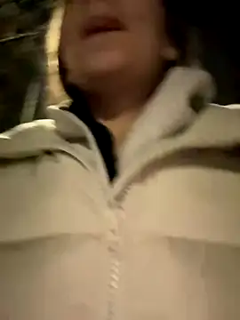 FroggyAnna online show from November 26, 2025, 6:20 pm