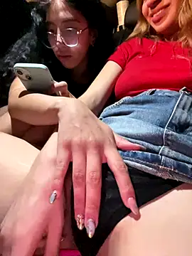 PussyLoversShow online show from October 12, 2025, 12:20 am