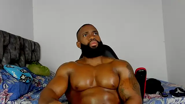 james musclebbc online show from November 21, 2025, 11:36 pm