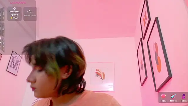 Snapshot of cosplaydate chatting on October 1, 2025, 3:01 am cosplaydate online show from October 1, 2025, 3:01 am