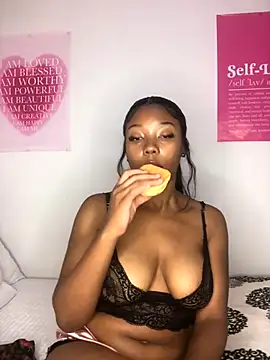 Sprinkle Q online show from October 13, 2025, 10:10 pm