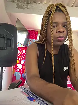 Snapshot of LicyEvans1 chatting on February 21, 2026, 7:15 pm LicyEvans1 online show from February 21, 2026, 7:15 pm