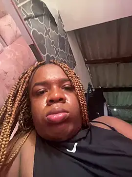 Snapshot of LicyEvans1 chatting on March 1, 2026, 9:28 pm LicyEvans1 online show from March 1, 2026, 9:28 pm