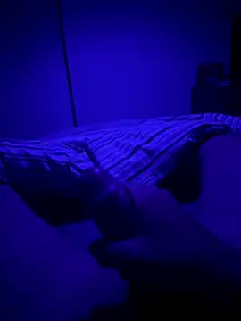 alex110429 online show from October 5, 2025, 10:29 pm