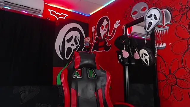 Snapshot of dante_hellsingx chatting on November 17, 2025, 2:28 am dante hellsingx online show from November 17, 2025, 2:28 am