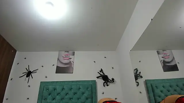 Rihanna hotx online show from October 25, 2025, 11:43 pm