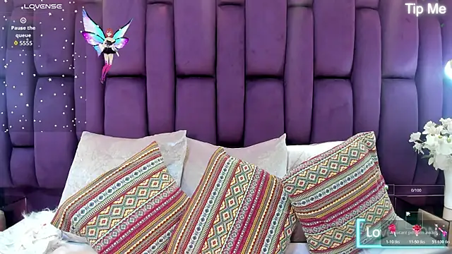 Snapshot of megannherrera chatting on October 31, 2025, 11:44 am megannherrera online show from October 31, 2025, 11:44 am